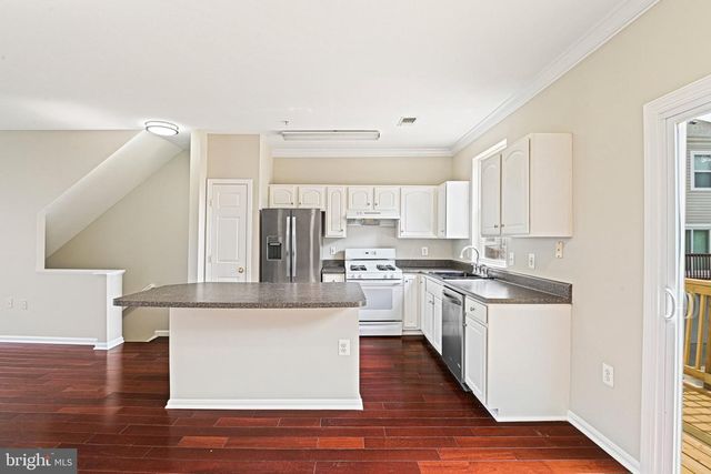 21792 JARVIS SQ, Ashburn, VA 20147