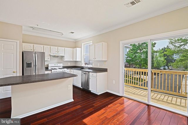 21792 JARVIS SQ, Ashburn, VA 20147