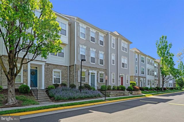 21792 JARVIS SQ, Ashburn, VA 20147