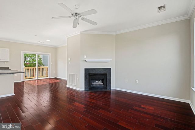 21792 JARVIS SQ, Ashburn, VA 20147