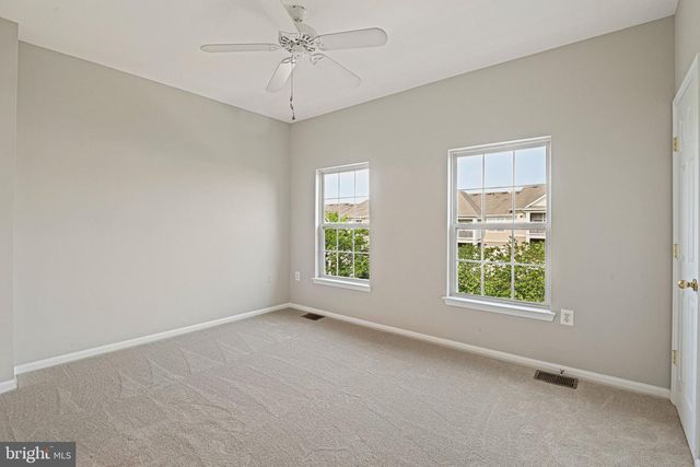 21792 JARVIS SQ, Ashburn, VA 20147