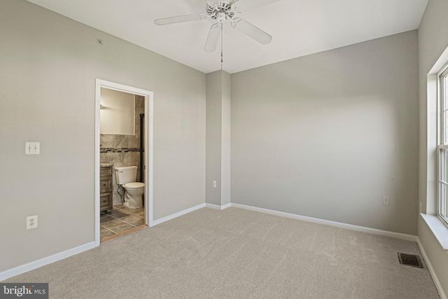 21792 JARVIS SQ, Ashburn, VA 20147