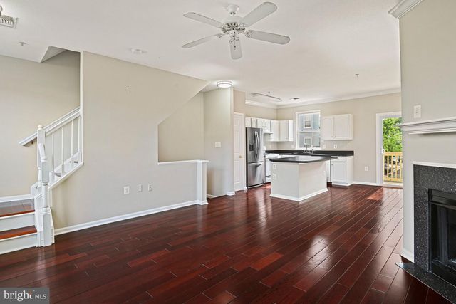 21792 JARVIS SQ, Ashburn, VA 20147
