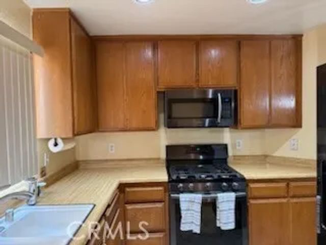 14387 Mountain High, Fontana, CA 92337