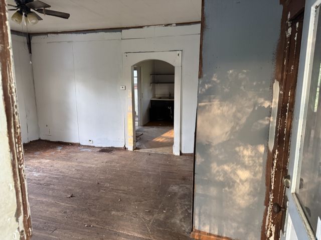 852 N Brown St, Springfield, TN 37172