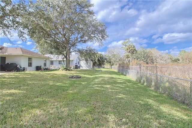 11407 Rabun Gap DR, North Fort Myers, FL 33917