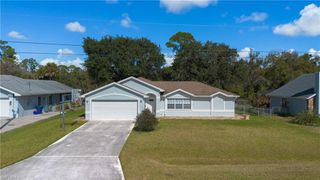 11407 Rabun Gap DR, North Fort Myers, FL 33917