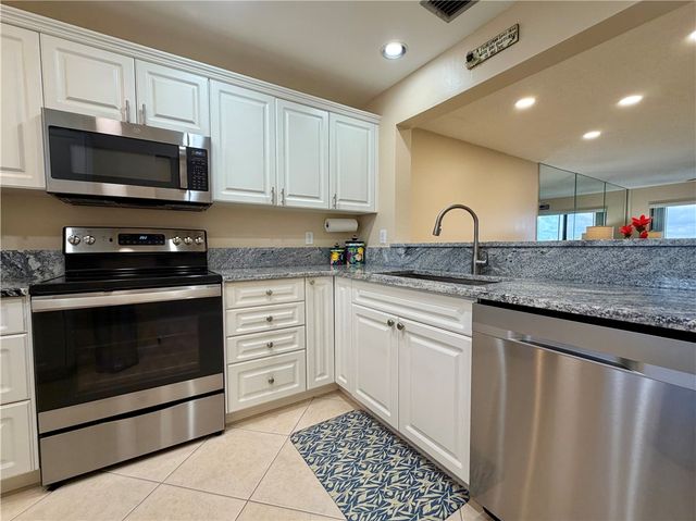 5155 N Highway A1A Highway 314, Hutchinson Island, FL 34949