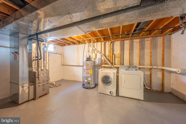 3900 CAPTAIN MOLLY CIR, Doylestown, PA 18902