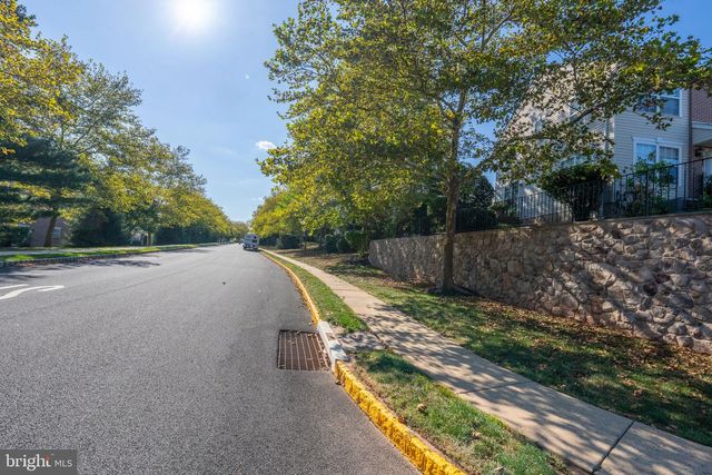 3900 CAPTAIN MOLLY CIR, Doylestown, PA 18902