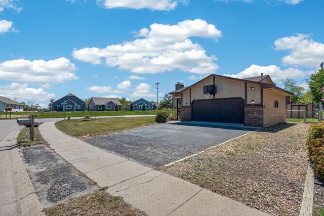 1058 Grant Street, Anoka, MN 55303