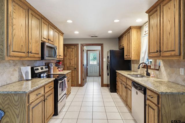 121 PR 4078, Gilmer, TX 75644