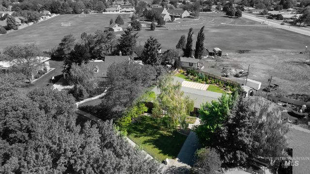 2137 Hillcrest Drive, Twin Falls, ID 83301