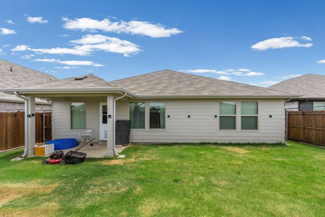 220 Sugarlands Drive, Greenville, TX 75402