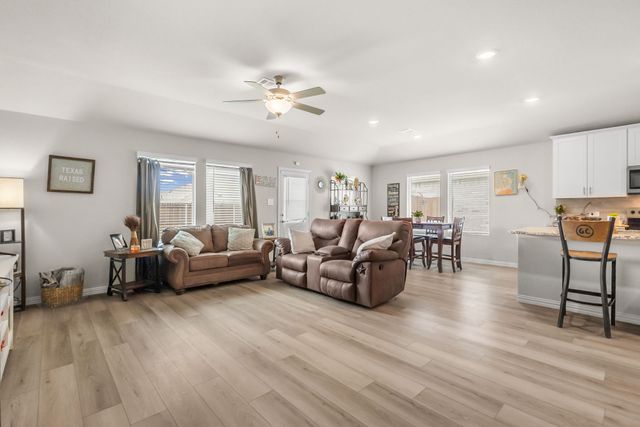 220 Sugarlands Drive, Greenville, TX 75402