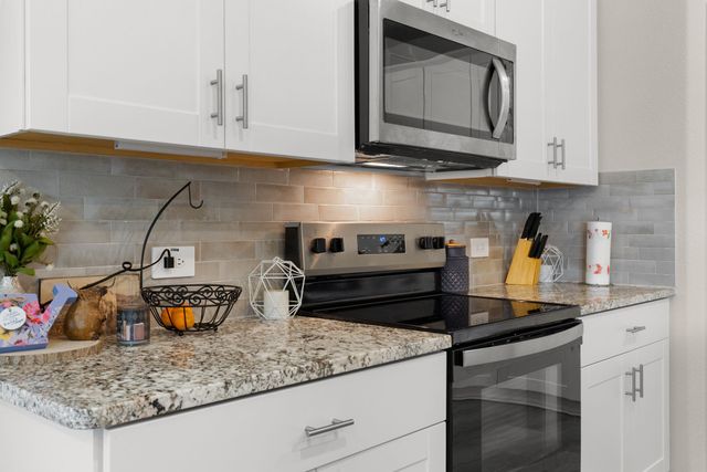 220 Sugarlands Drive, Greenville, TX 75402