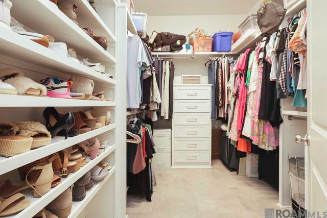 4925 Crestfield Way, Gonzales, LA 70737