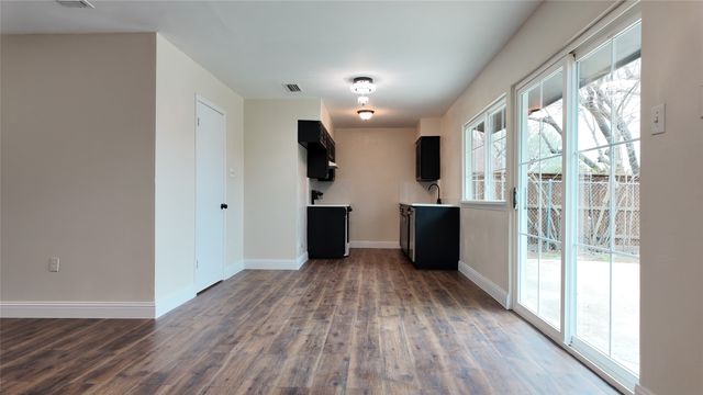 1321 Palisades Drive, Lewisville, TX 75067