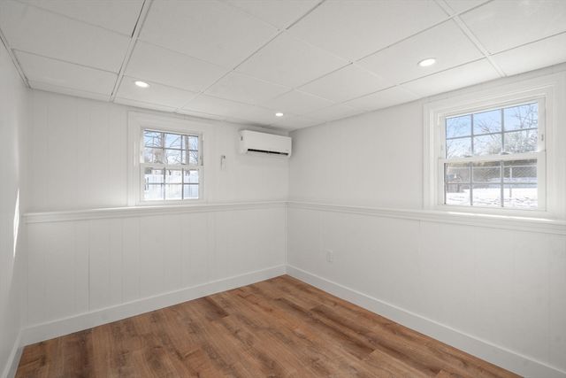 54 Highland Glen Dr, Randolph, MA 02368