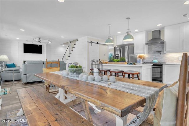 129 N Middleton Avenue, Oak Island, NC 28465