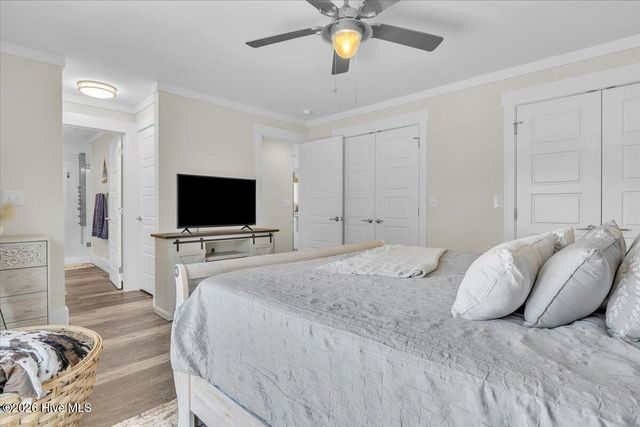 129 N Middleton Avenue, Oak Island, NC 28465