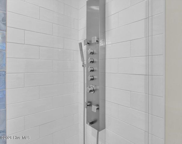 129 N Middleton Avenue, Oak Island, NC 28465