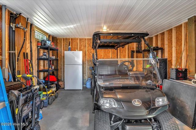 129 N Middleton Avenue, Oak Island, NC 28465