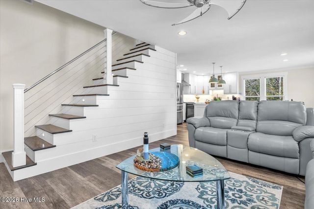 129 N Middleton Avenue, Oak Island, NC 28465