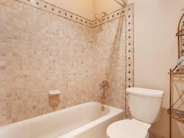 177 SE 7th Street, Deerfield Beach, FL 33441