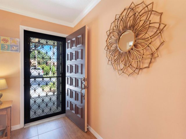 177 SE 7th Street, Deerfield Beach, FL 33441