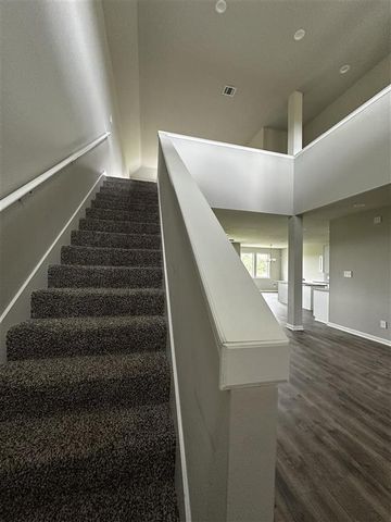 8121 Kinslee Lane, Iowa, LA 70647