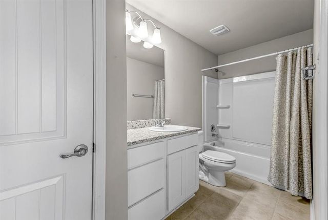 8121 Kinslee Lane, Iowa, LA 70647