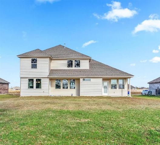 8121 Kinslee Lane, Iowa, LA 70647
