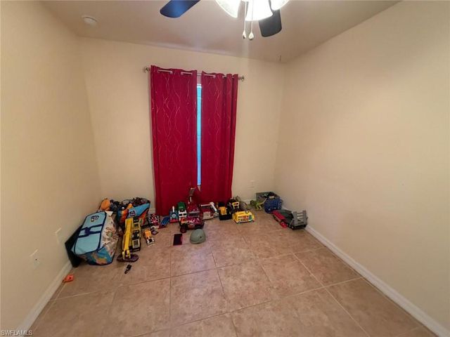 1630 SW 33rd TER, Cape Coral, FL 33914