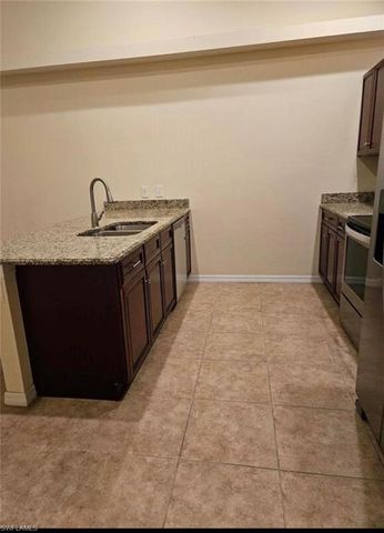 1630 SW 33rd TER, Cape Coral, FL 33914