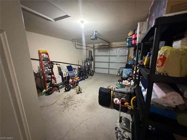 1630 SW 33rd TER, Cape Coral, FL 33914