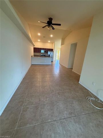 1630 SW 33rd TER, Cape Coral, FL 33914