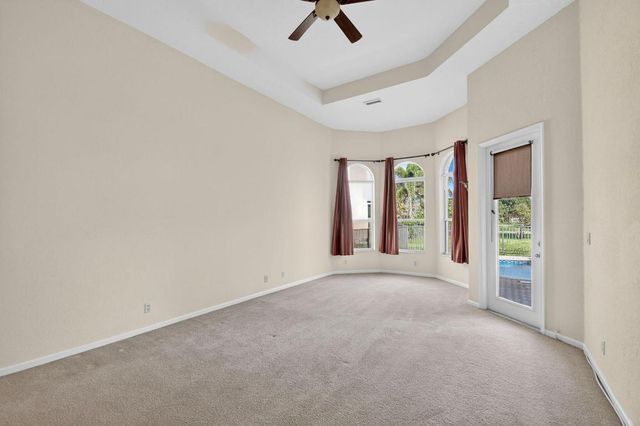 6068 Pond Bluff Court, Lake Worth, FL 33467