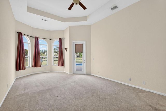 6068 Pond Bluff Court, Lake Worth, FL 33467