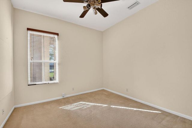 6068 Pond Bluff Court, Lake Worth, FL 33467