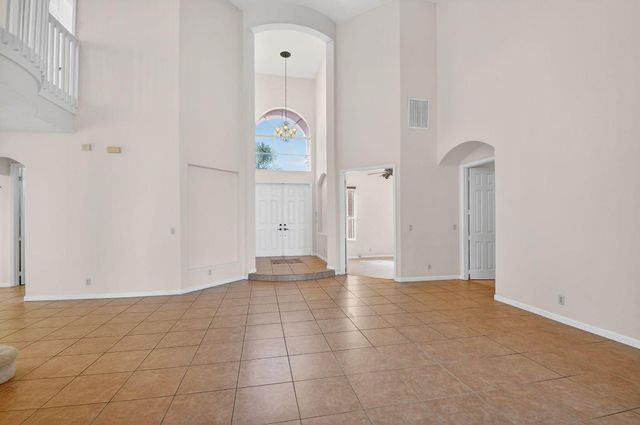 6068 Pond Bluff Court, Lake Worth, FL 33467