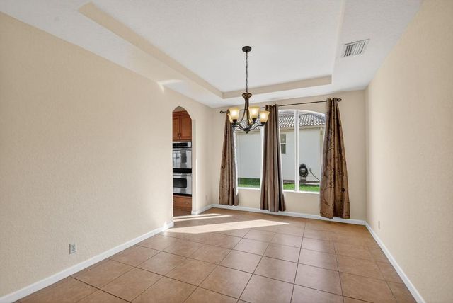 6068 Pond Bluff Court, Lake Worth, FL 33467