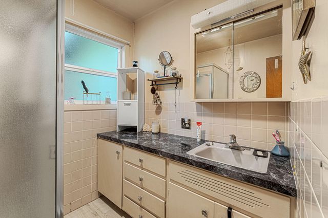 17 Maple Drive, Weott, CA 95571