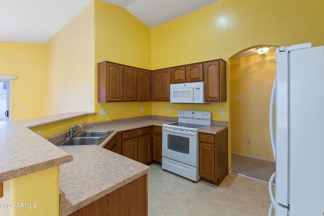 325 S 229TH Drive, Buckeye, AZ 85326