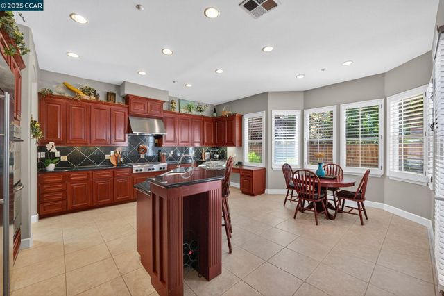 255 Prato Way, Livermore, CA 94550
