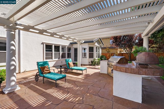 255 Prato Way, Livermore, CA 94550