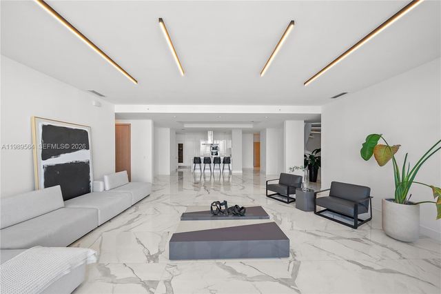 300 Sunny Isles Blvd 4-TS-03, Sunny Isles Beach, FL 33160