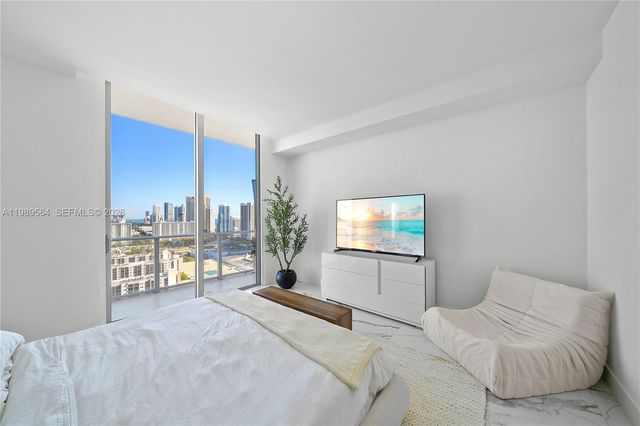 300 Sunny Isles Blvd 4-TS-03, Sunny Isles Beach, FL 33160