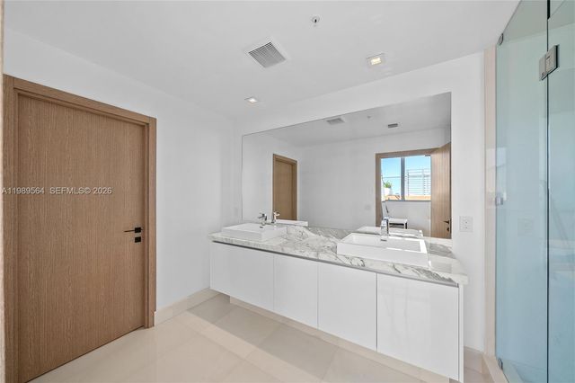 300 Sunny Isles Blvd 4-TS-03, Sunny Isles Beach, FL 33160