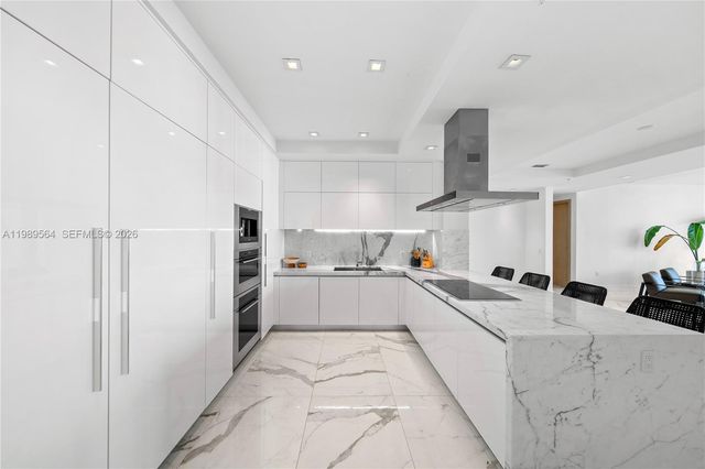 300 Sunny Isles Blvd 4-TS-03, Sunny Isles Beach, FL 33160